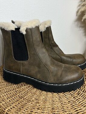 PORTLAND BOOT • Ankle boots